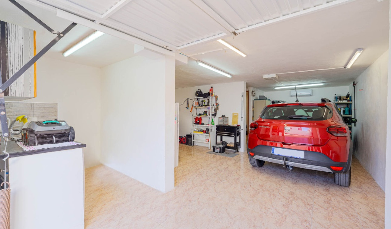Reventa - Villa independiente - Orihuela Costa - Los Altos