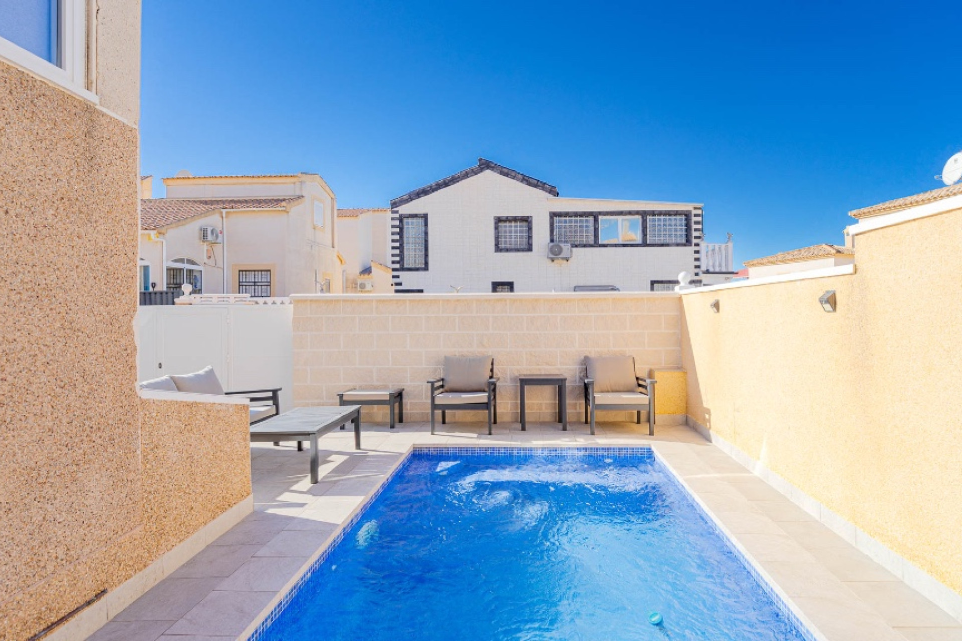 Reventa - Villa independiente - Orihuela Costa - Los Altos