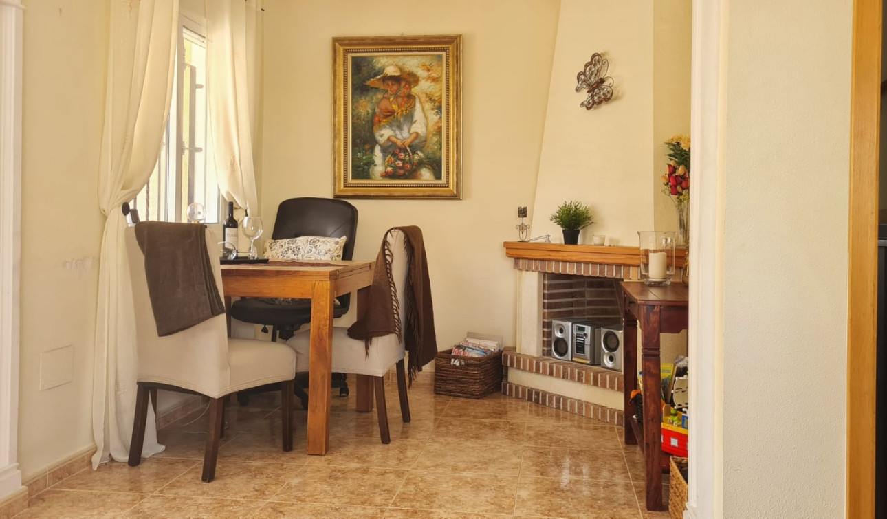 Reventa - Villa independiente - Orihuela Costa - Los Dolses