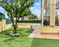 Reventa - Villa independiente - Orihuela Costa - Los Dolses