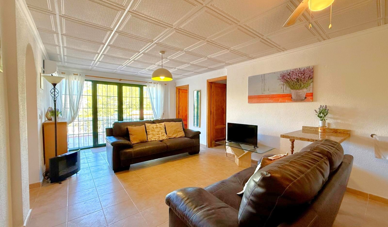 Reventa - Villa independiente - Orihuela Costa - Los Dolses