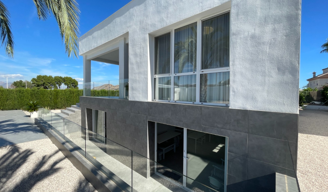 Reventa - Villa independiente - Orihuela Costa - Orihuela