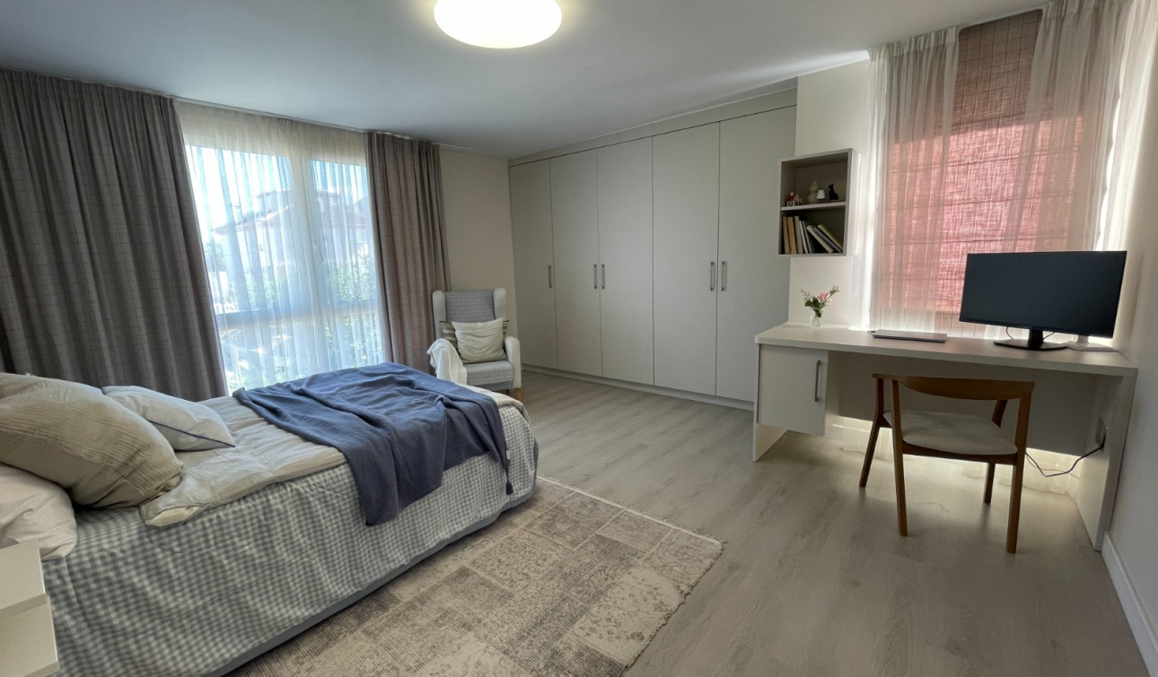 Reventa - Villa independiente - Orihuela Costa - Orihuela