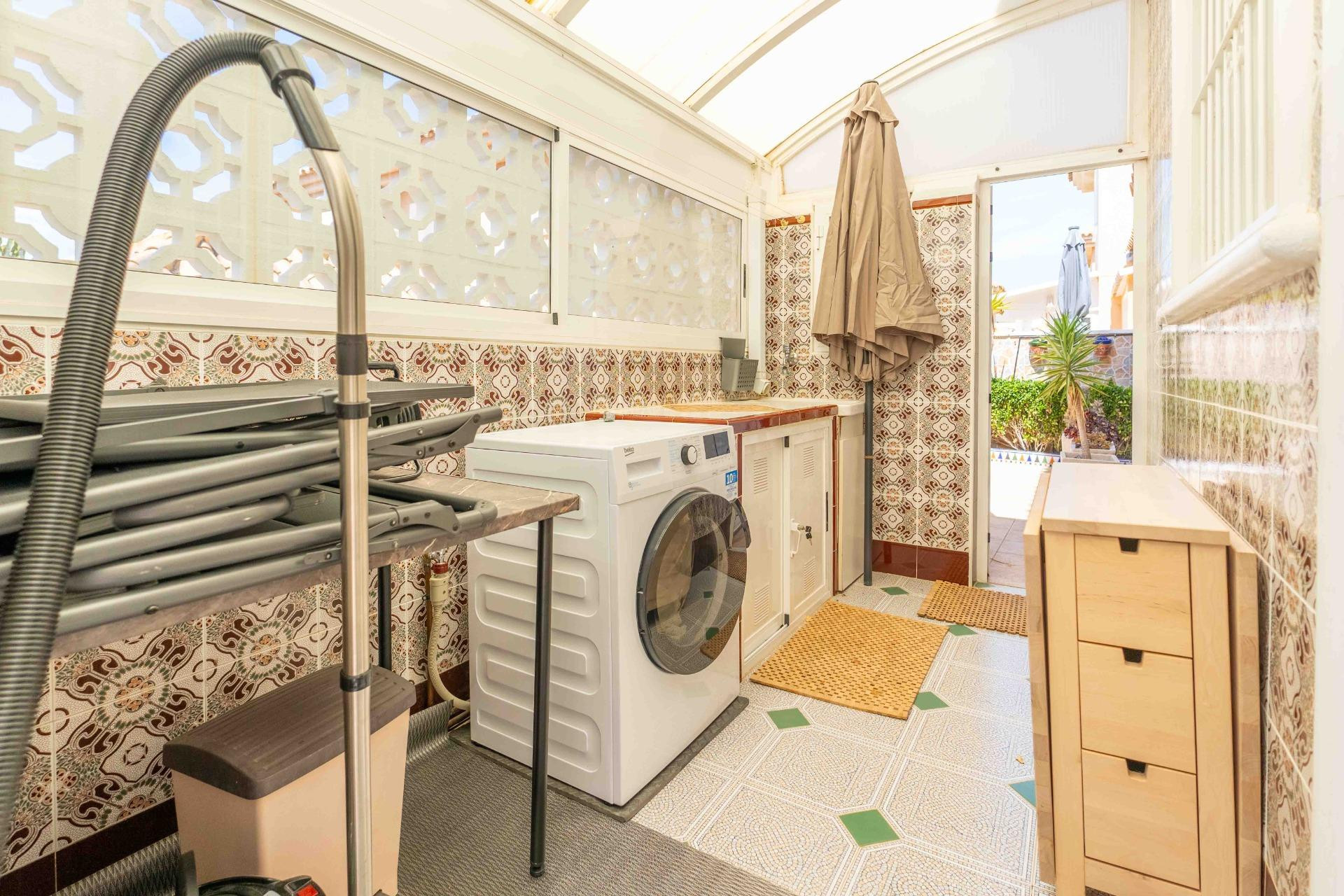 Reventa - Villa independiente - Orihuela Costa - Punta Prima