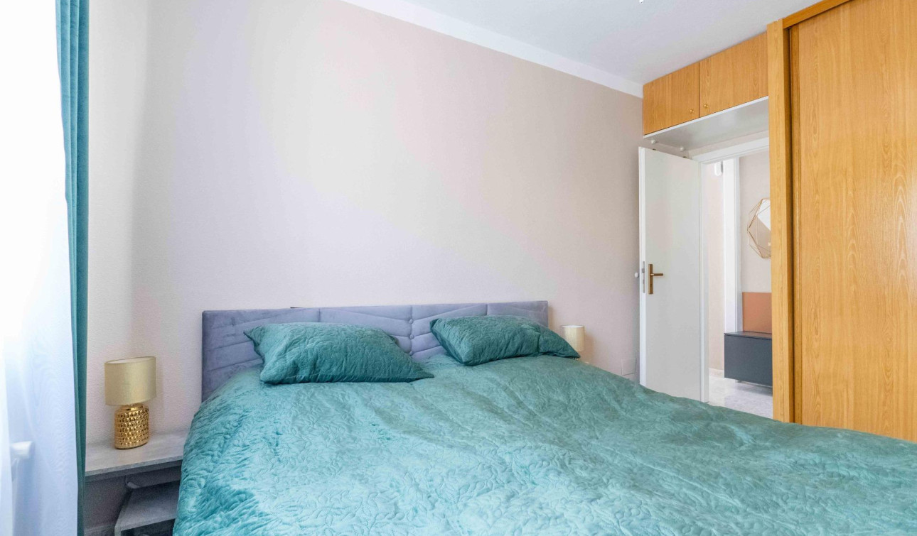 Reventa - Villa independiente - Orihuela Costa - Punta Prima