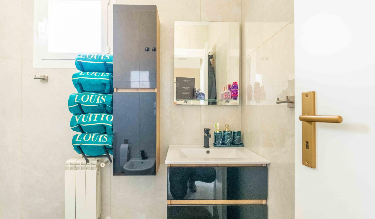 Reventa - Villa independiente - Orihuela Costa - Punta Prima