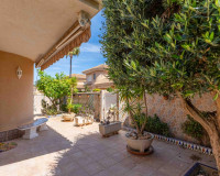 Reventa - Villa independiente - Orihuela Costa - Punta Prima