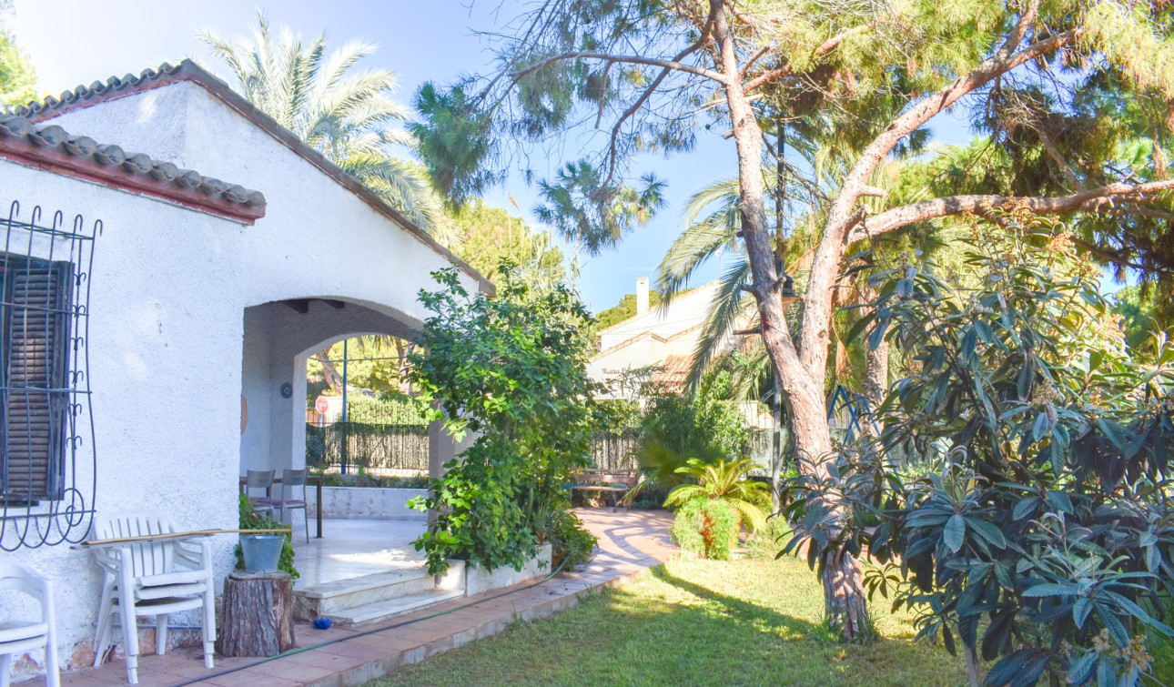 Reventa - Villa independiente - Orihuela Costa - Punta Prima