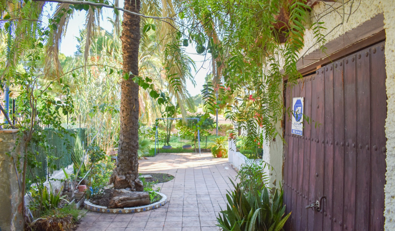 Reventa - Villa independiente - Orihuela Costa - Punta Prima