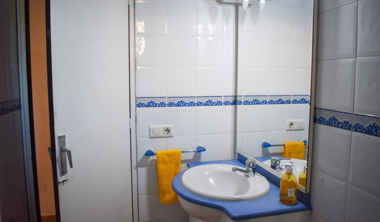 Reventa - Villa independiente - Orihuela Costa - Punta Prima