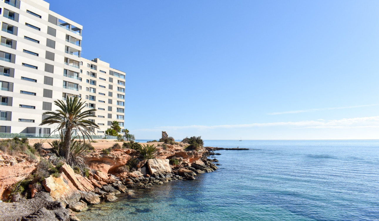 Reventa - Villa independiente - Orihuela Costa - Punta Prima