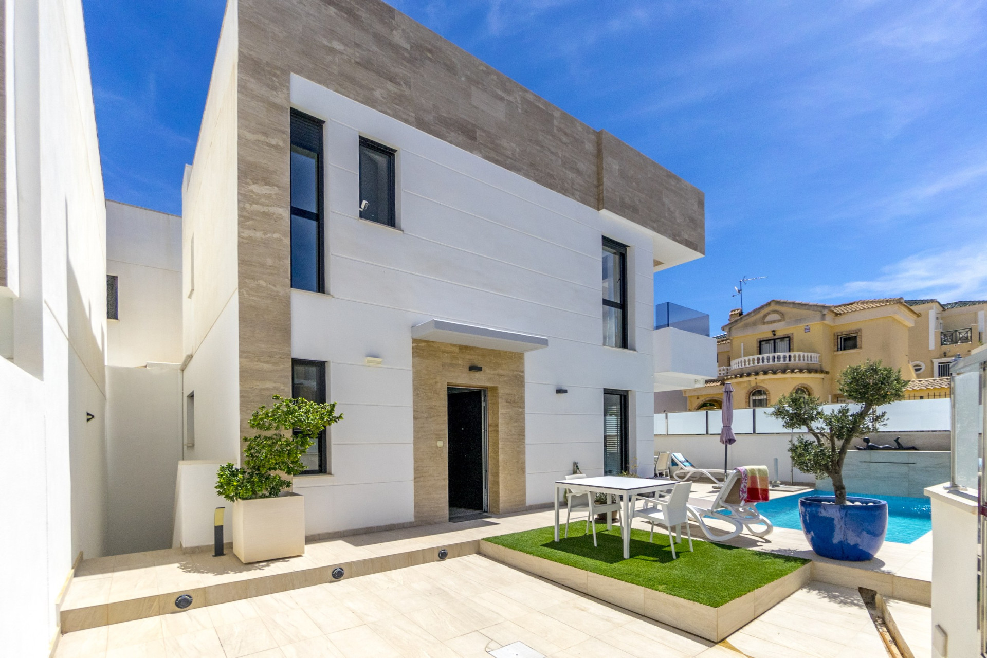 Reventa - Villa independiente - Orihuela Costa - Urbanización Blue Lagoon y T-2 Filipinas Oeste