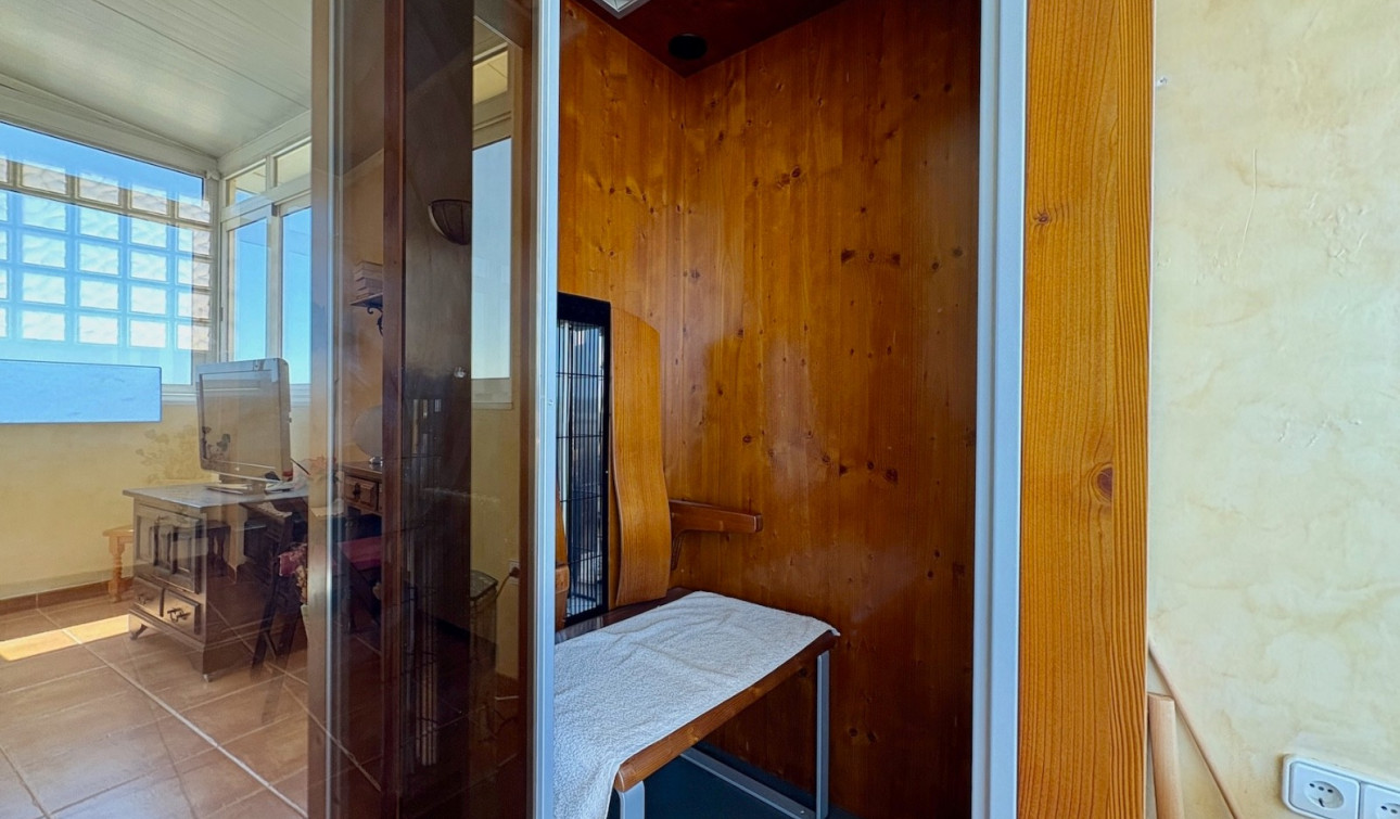 Reventa - Villa independiente - Orihuela Costa - Villamartín