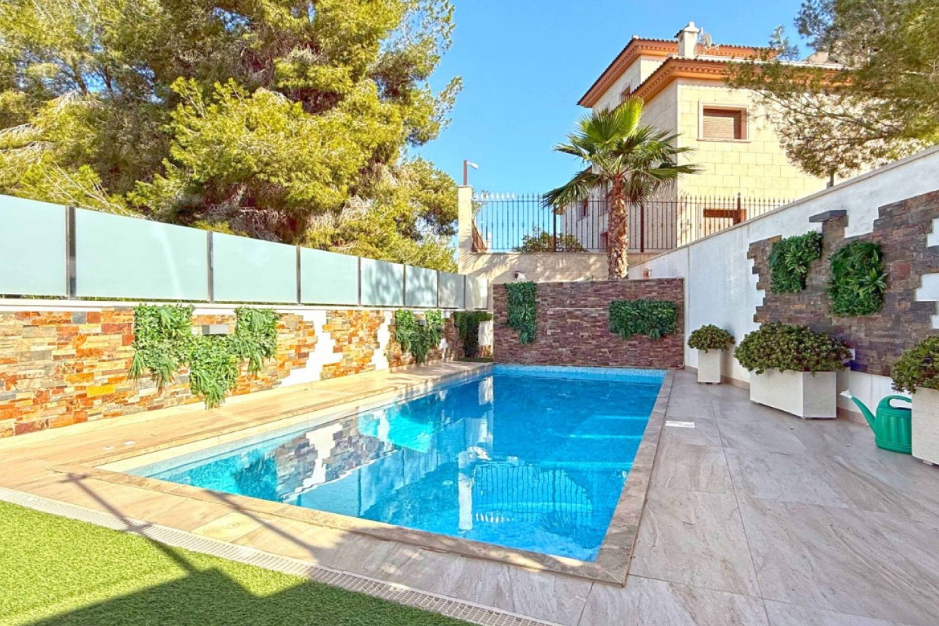 Reventa - Villa independiente - Orihuela Costa - Villamartín