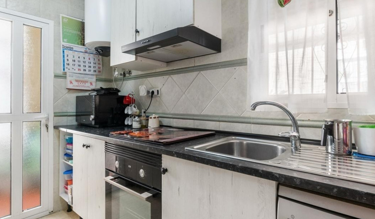 Reventa - Villa independiente - Orihuela Costa - Villamartín