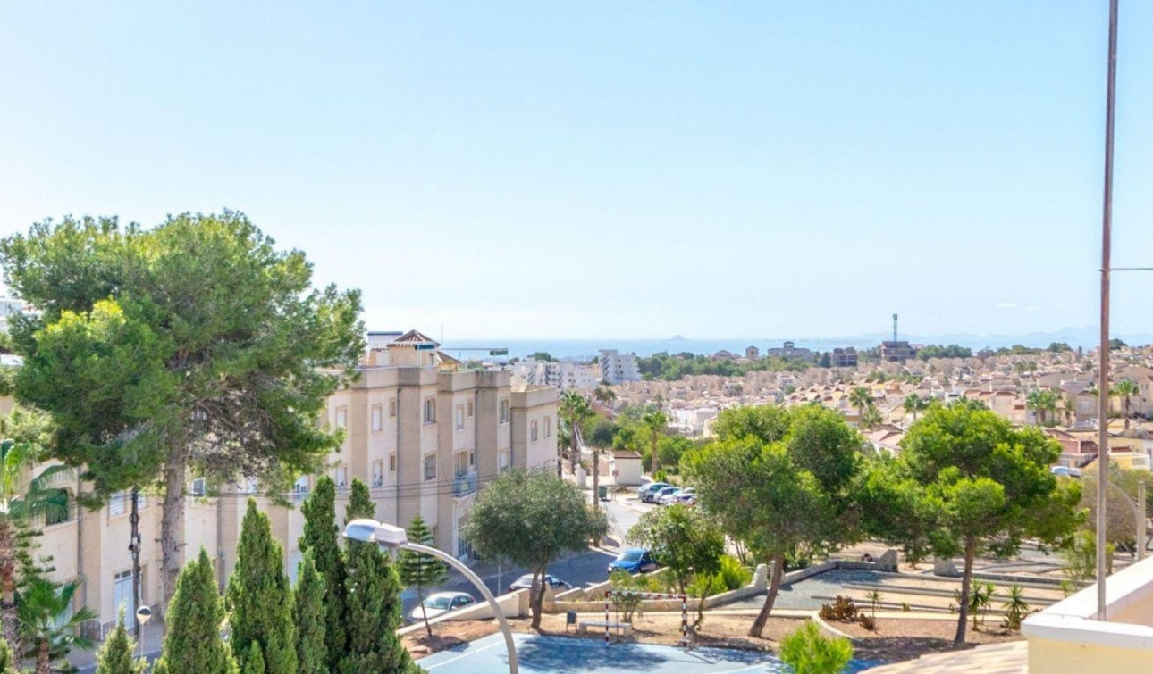 Reventa - Villa independiente - Orihuela Costa - Villamartín