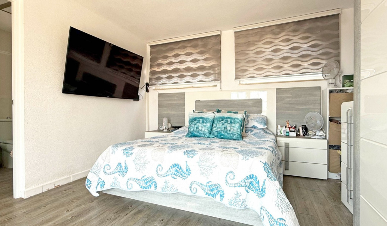 Reventa - Villa independiente - Orihuela Costa - Villamartín