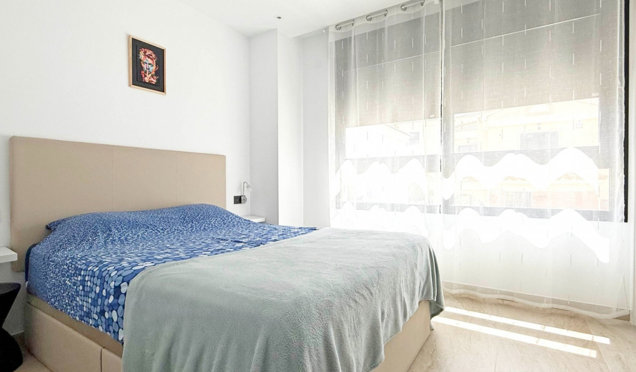 Reventa - Villa independiente - Orihuela Costa - Villamartín