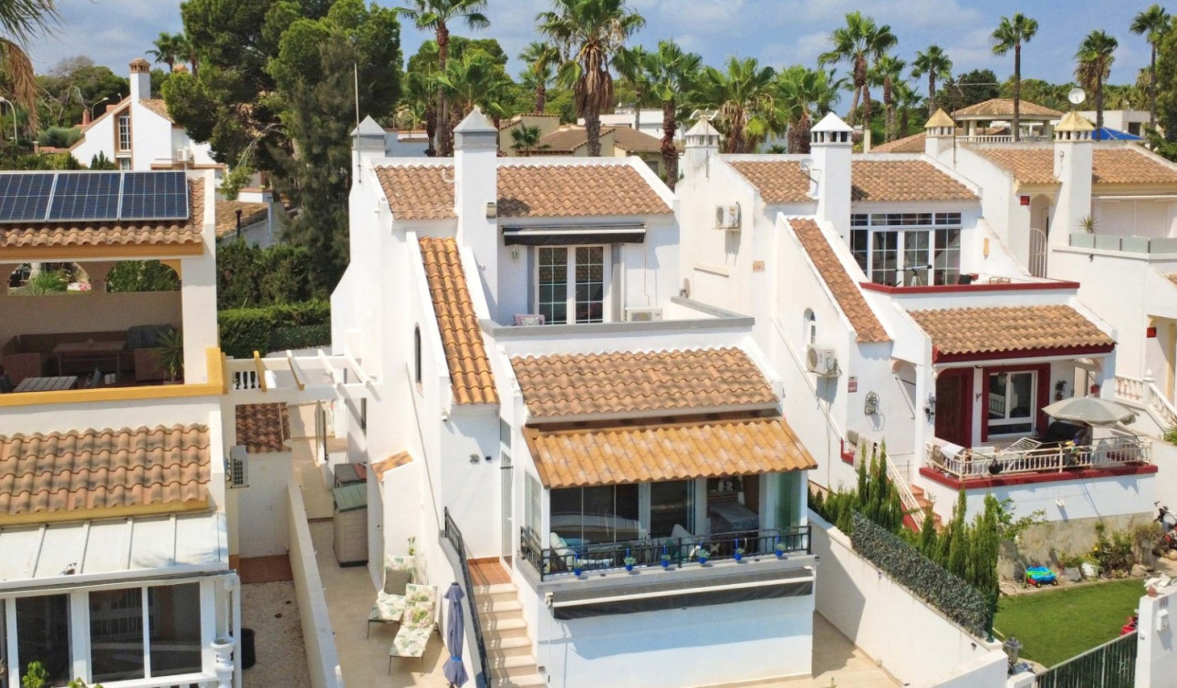 Reventa - Villa independiente - Orihuela Costa - Villamartín