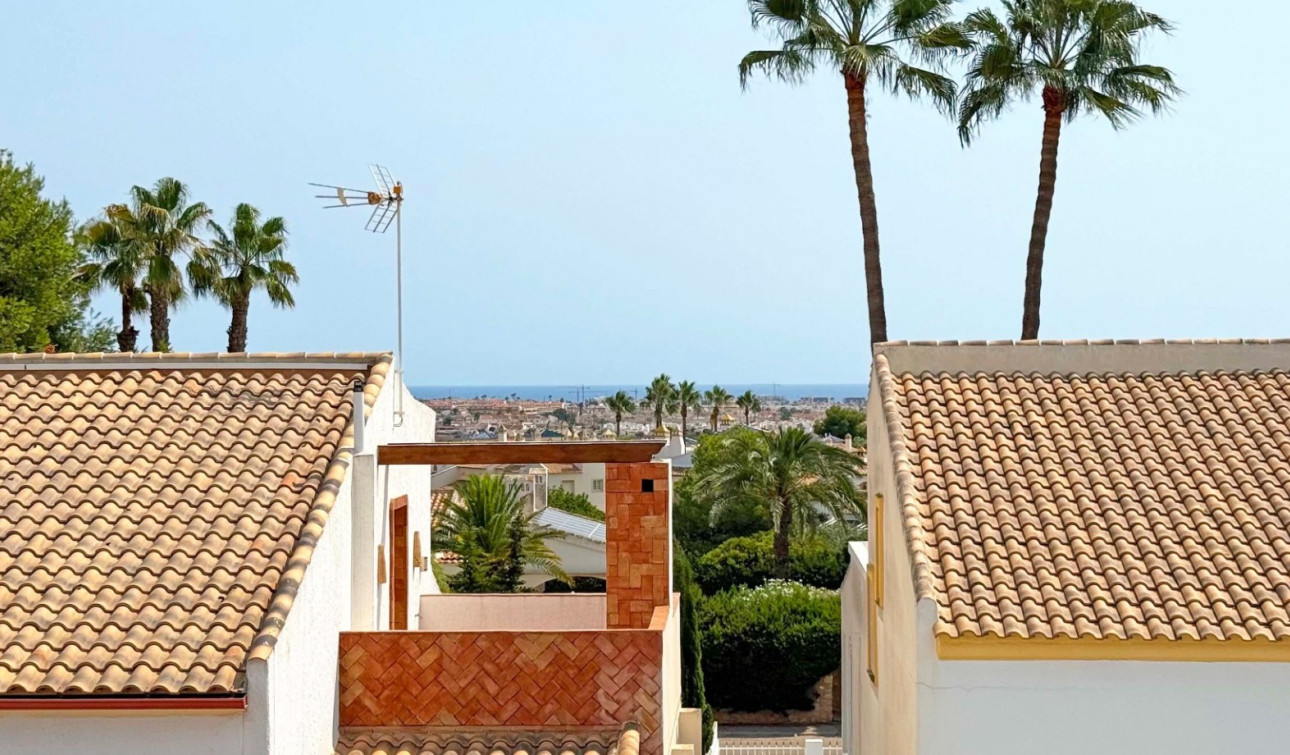Reventa - Villa independiente - Orihuela Costa - Villamartín