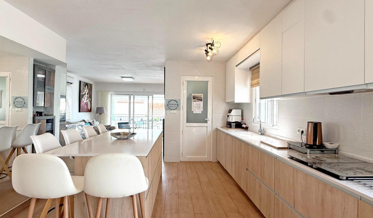 Reventa - Villa independiente - Orihuela Costa - Villamartín