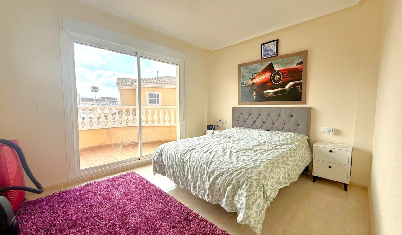 Reventa - Villa independiente - Orihuela Costa - Villamartín