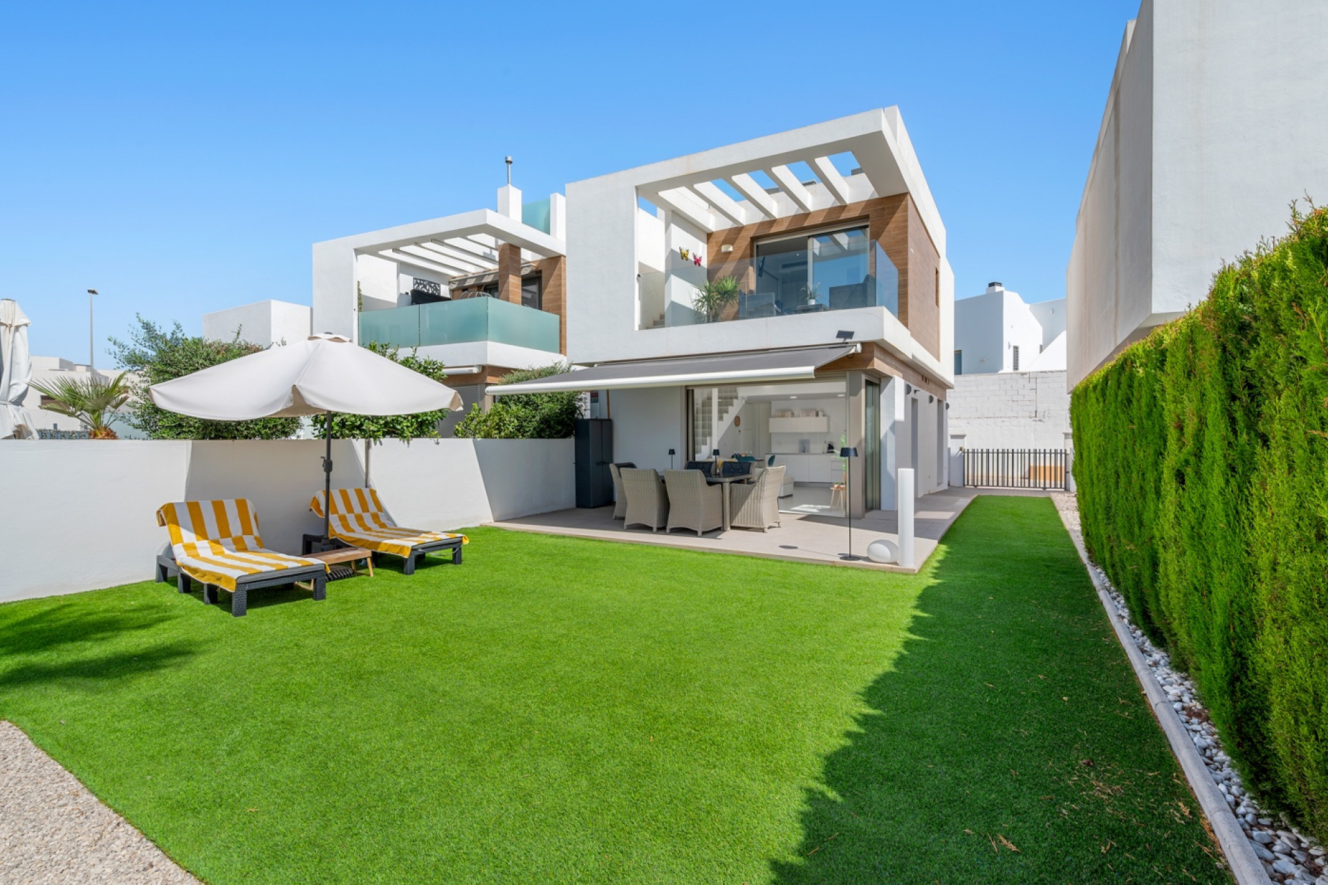 Reventa - Villa independiente - Orihuela Costa - Villamartín