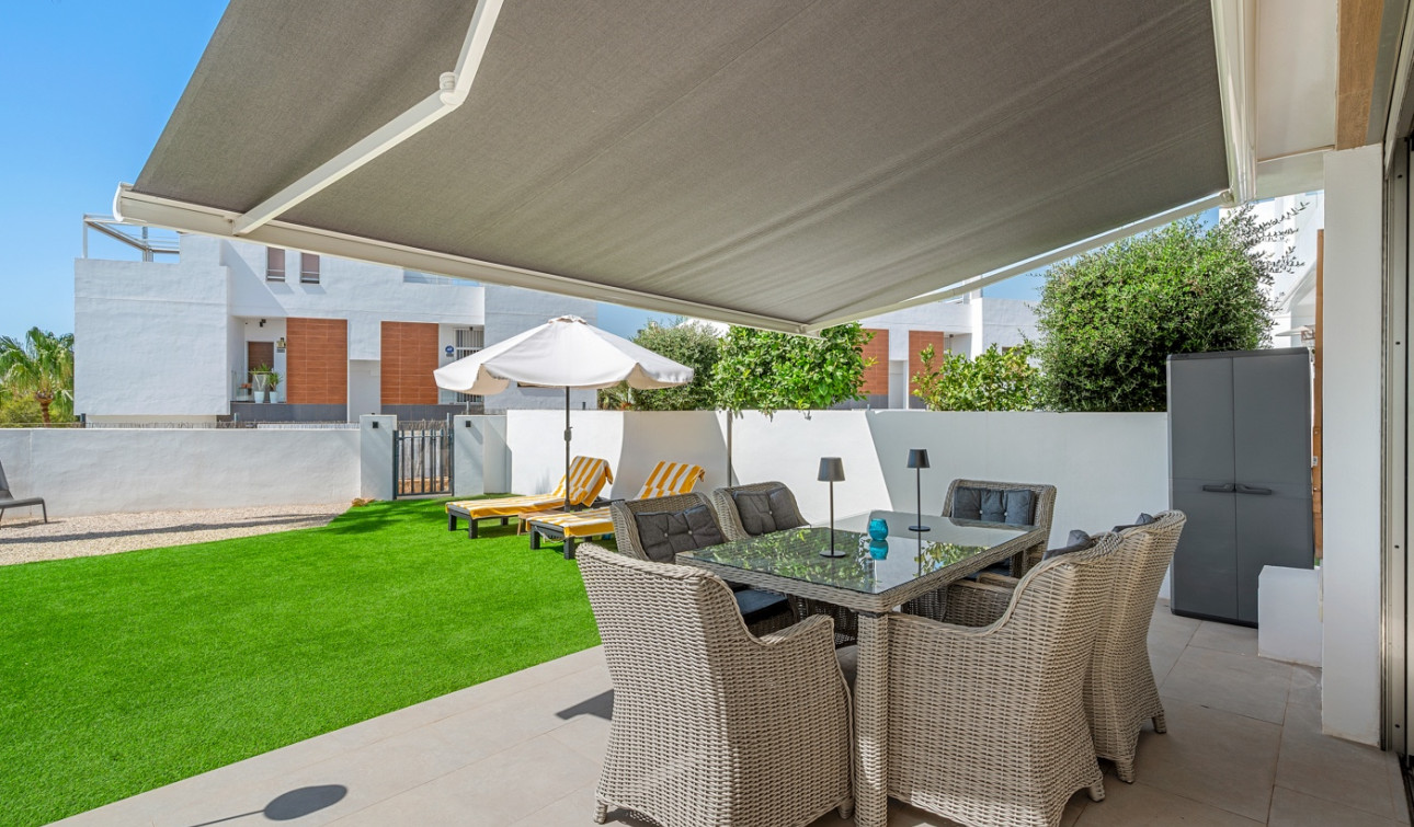 Reventa - Villa independiente - Orihuela Costa - Villamartín