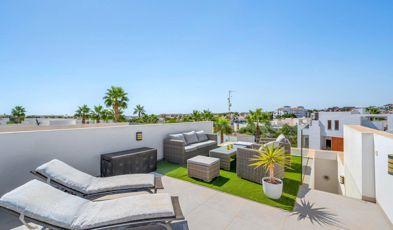 Reventa - Villa independiente - Orihuela Costa - Villamartín
