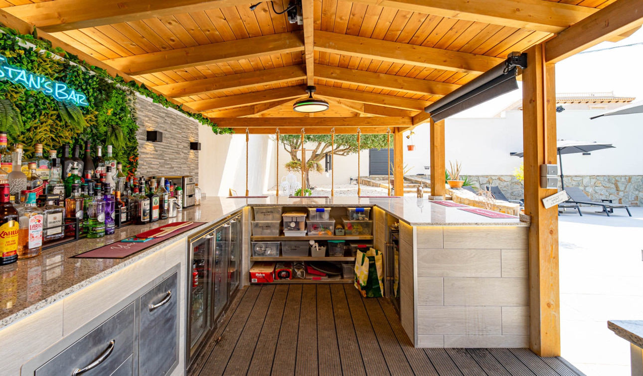 Reventa - Villa independiente - Orihuela Costa - Villamartin