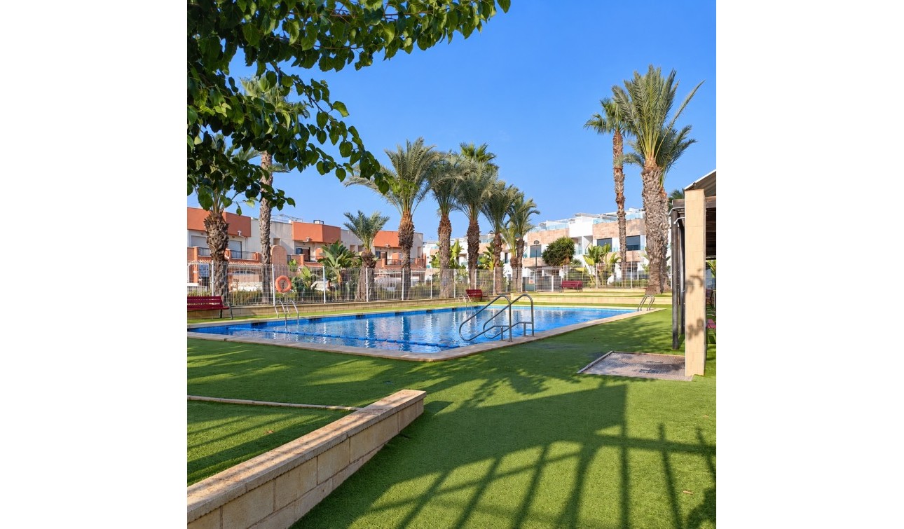 Reventa - Villa independiente - Orihuela Costa - Villamartín