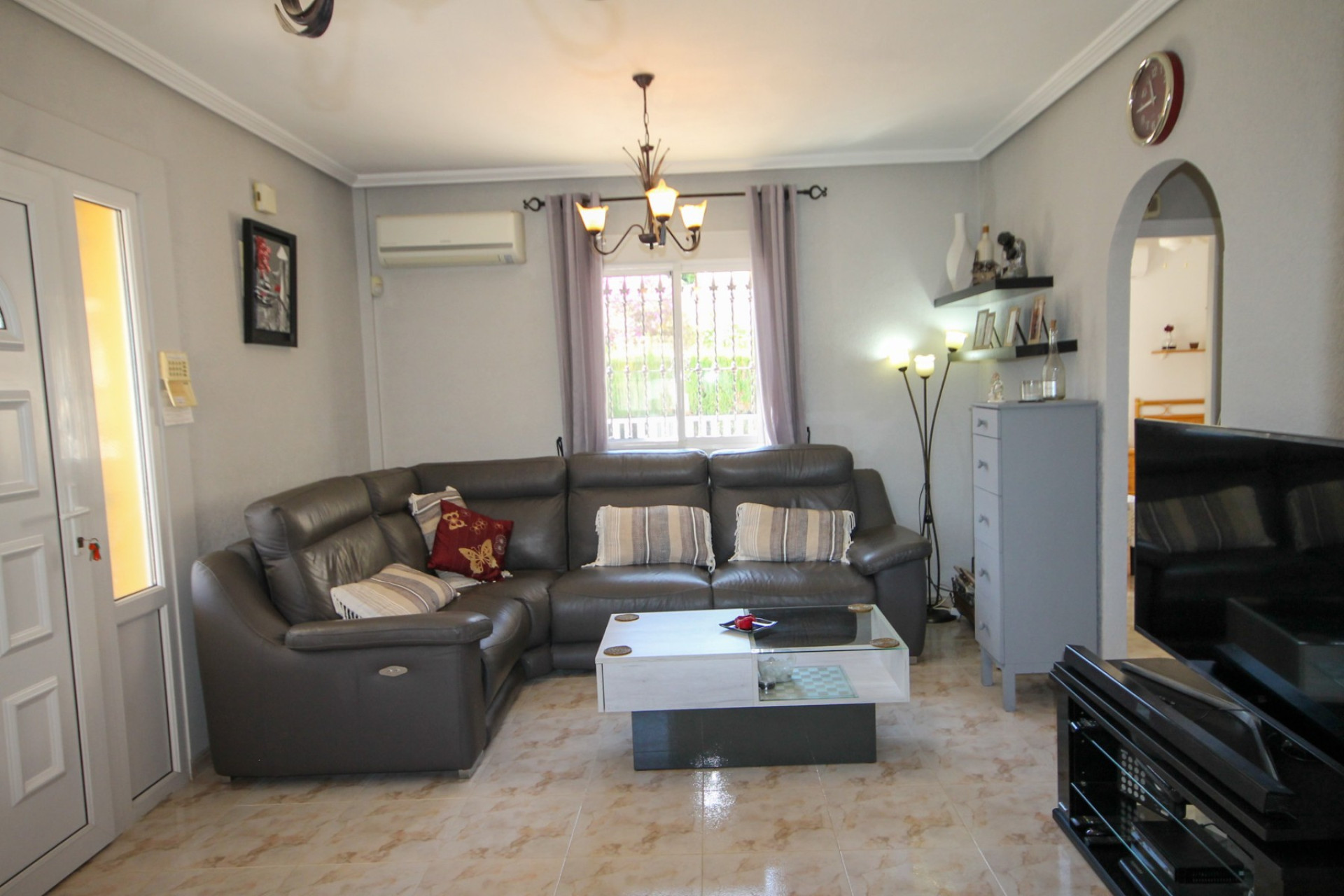 Reventa - Villa independiente - Orihuela Costa - Villamartín