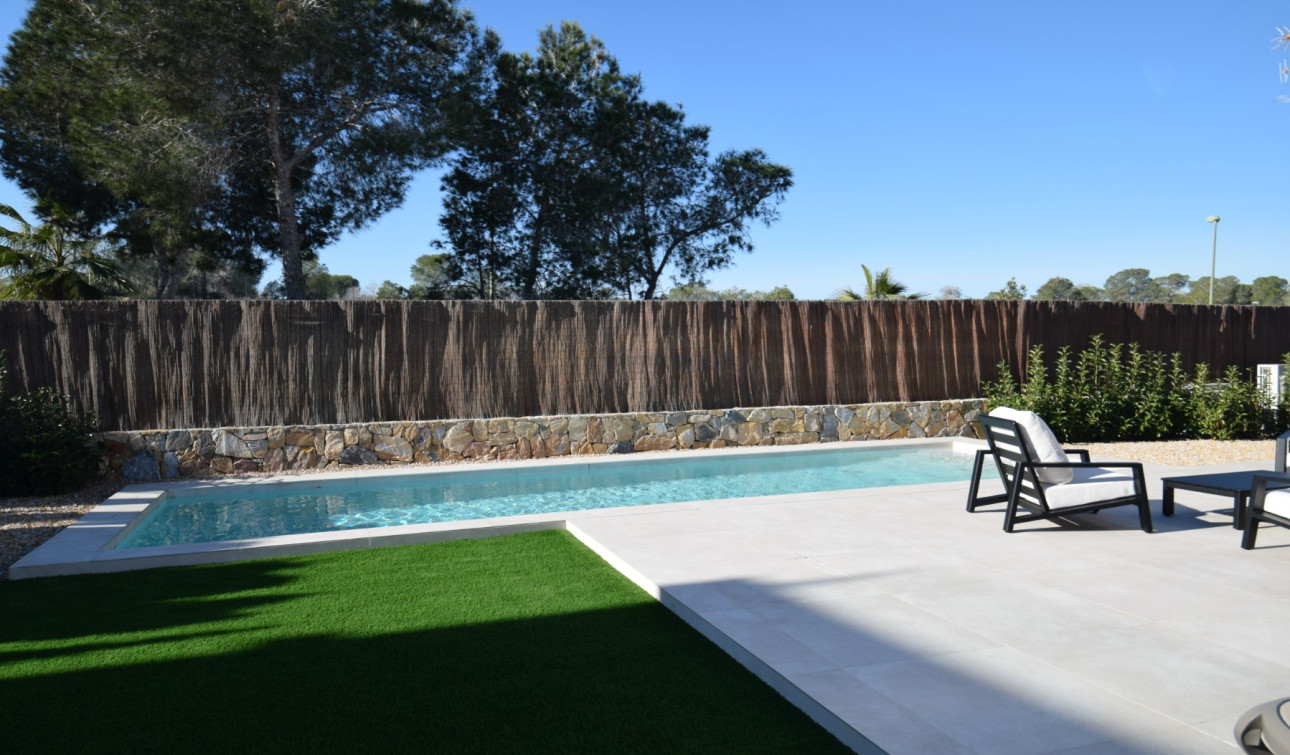 Reventa - Villa independiente - Orihuela - Las Colinas Golf