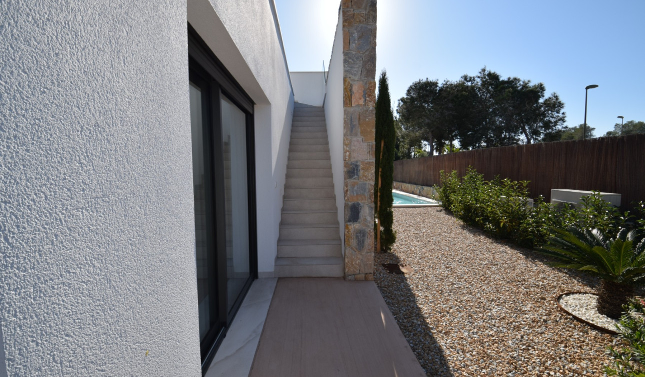 Reventa - Villa independiente - Orihuela - Las Colinas Golf