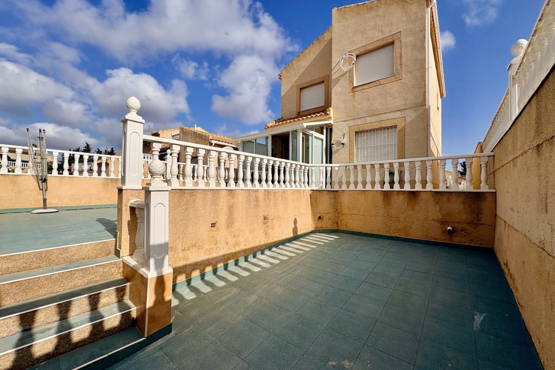 Reventa - Villa independiente - Orihuela - Los Balcones