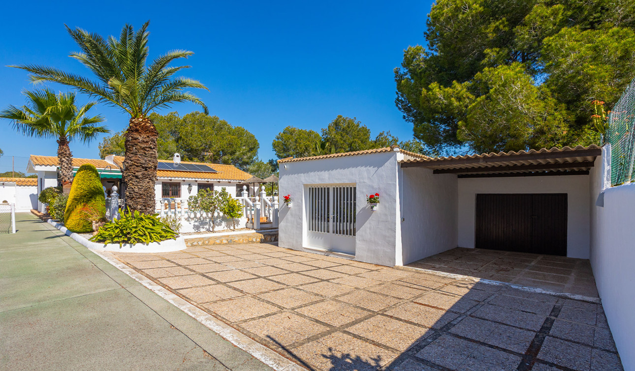 Reventa - Villa independiente - Orihuela - Orihuela Costa
