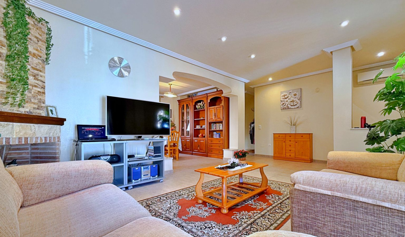 Reventa - Villa independiente - Orihuela - Orihuela Costa