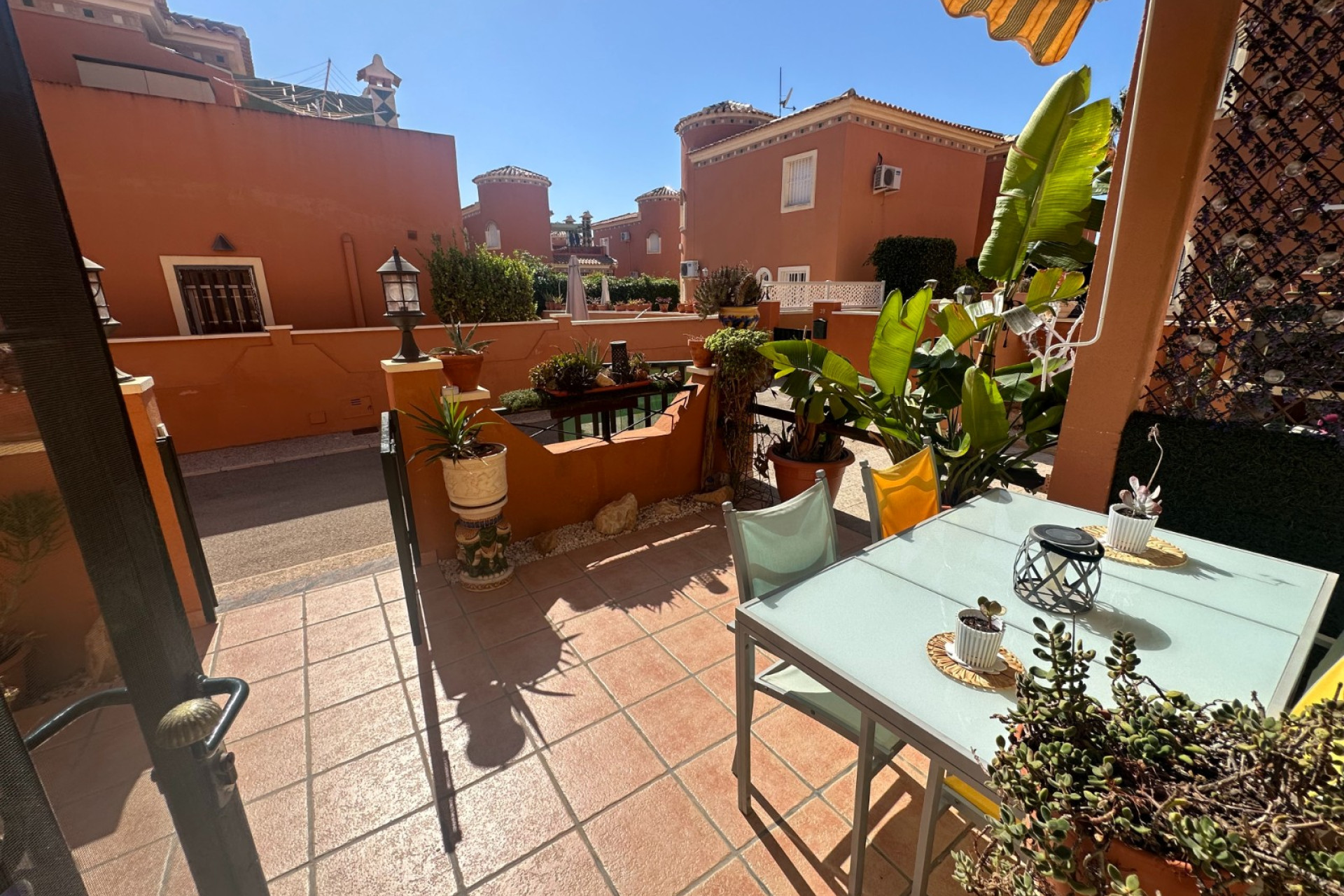 Reventa - Villa independiente - Orihuela - Playa Flamenca