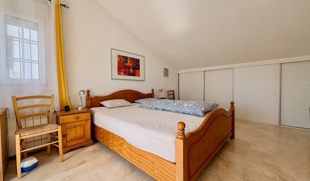 Reventa - Villa independiente - Orihuela - Villamartin