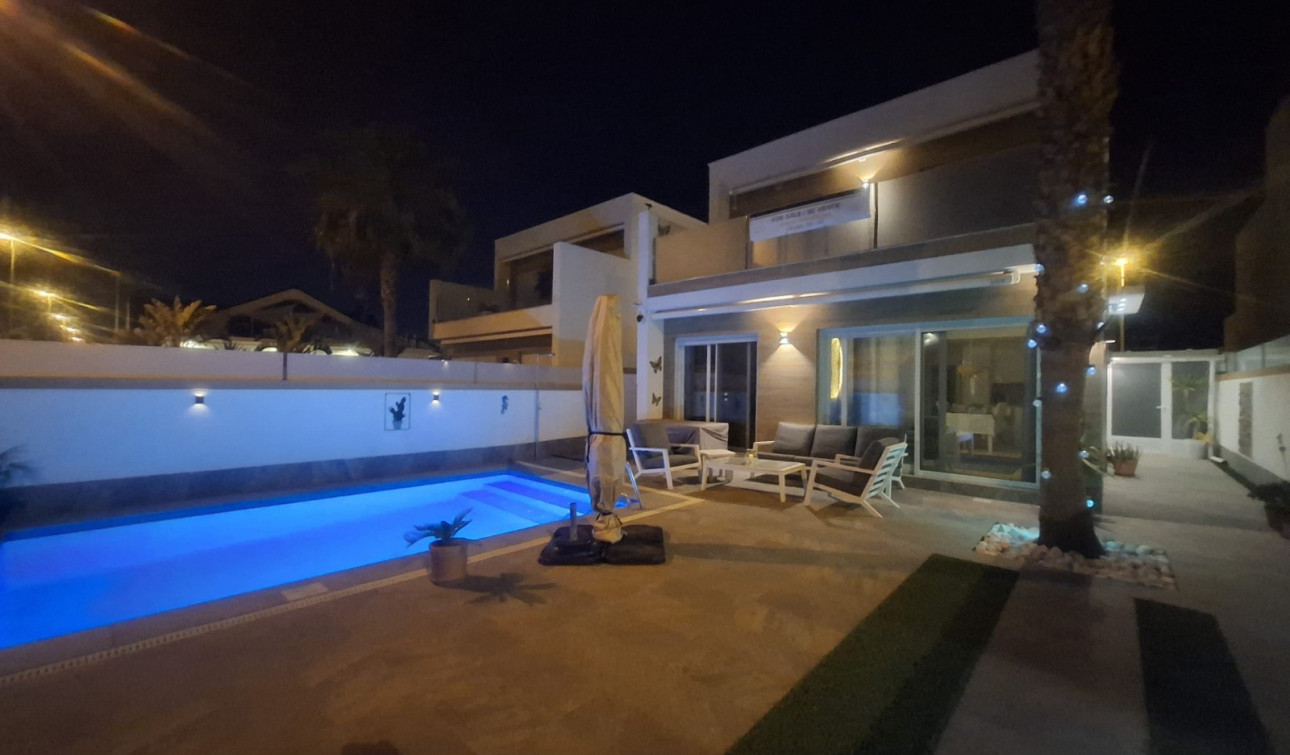 Reventa - Villa independiente - Pilar de la Horadada - Pilar de la Horadada *