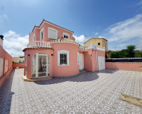 Reventa - Villa independiente - Playa Flamenca - La Florida