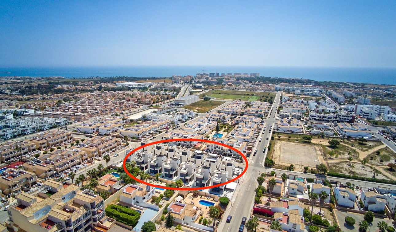 Reventa - Villa independiente - Punta Prima