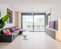 Reventa - Villa independiente - Punta Prima