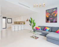 Reventa - Villa independiente - Punta Prima