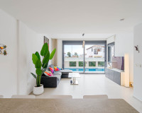 Reventa - Villa independiente - Punta Prima