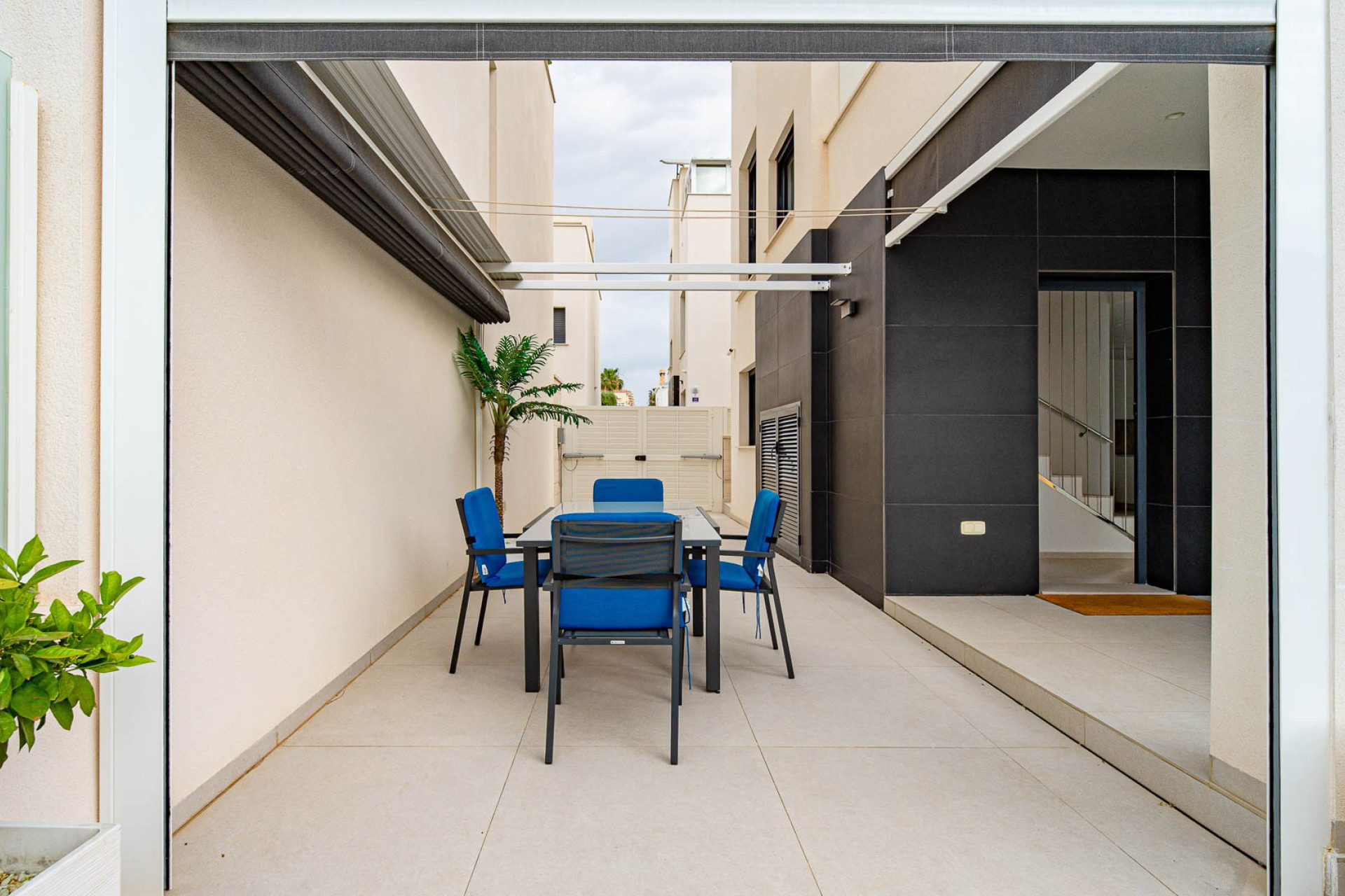 Reventa - Villa independiente - Punta Prima