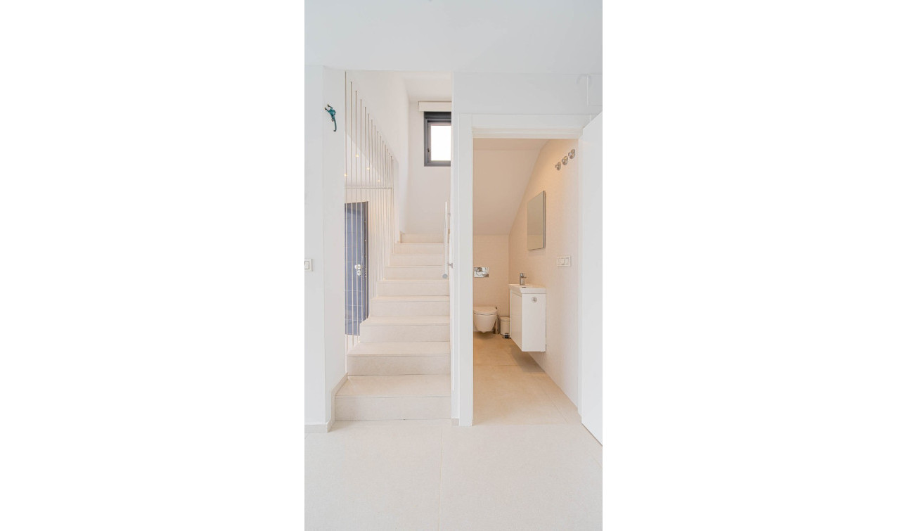Reventa - Villa independiente - Punta Prima