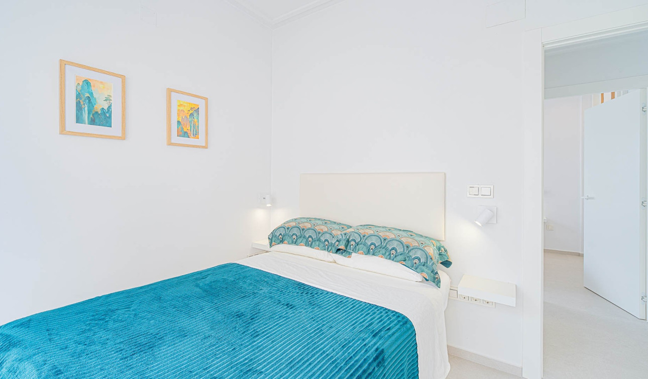 Reventa - Villa independiente - Punta Prima