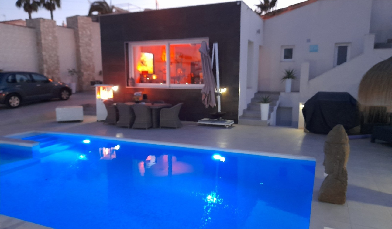 Reventa - Villa independiente - Rojales - Ciudad Quesada