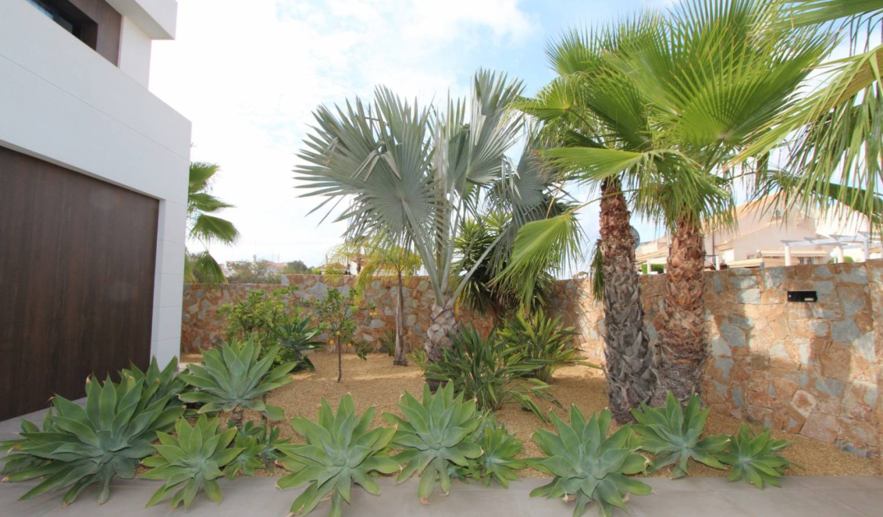 Reventa - Villa independiente - Rojales - Cuidad Quesada